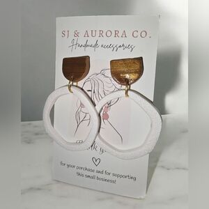 White and Gold Circle Earrings